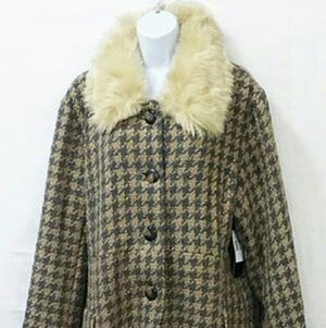 Mo-ka by Santa family apparel jacket coat faux fur